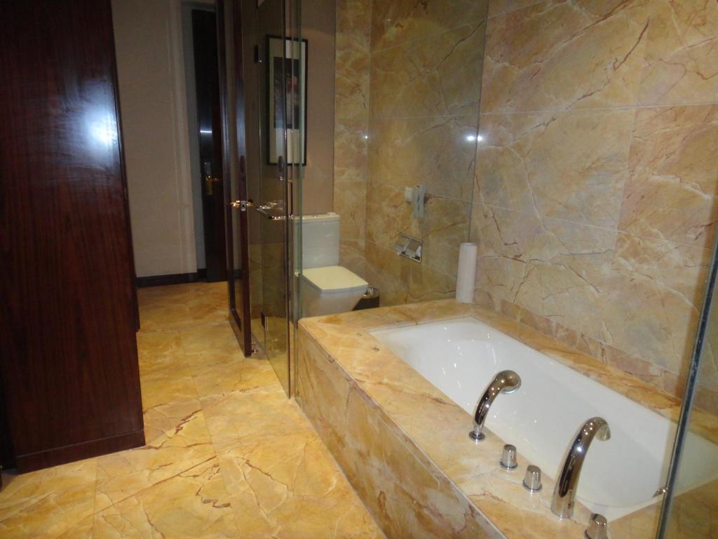 Ondine International Hotel Чженьцзян Номер фото