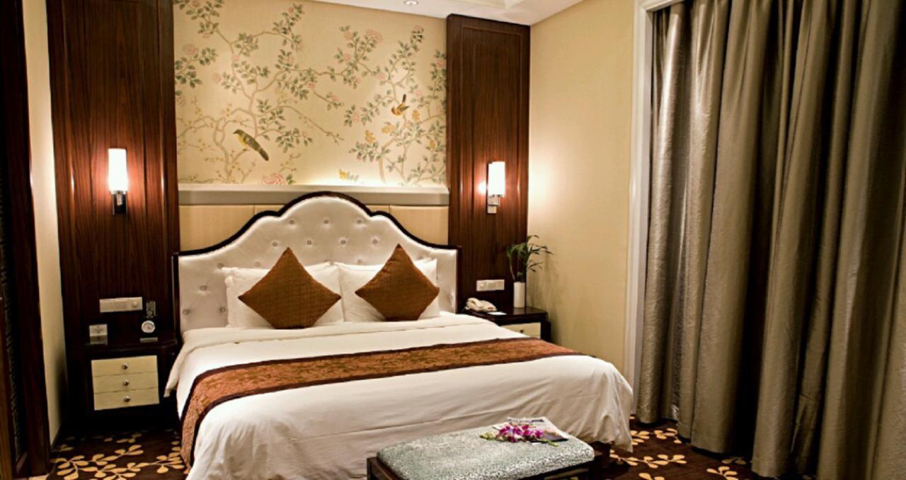 Ondine International Hotel Чженьцзян Екстер'єр фото