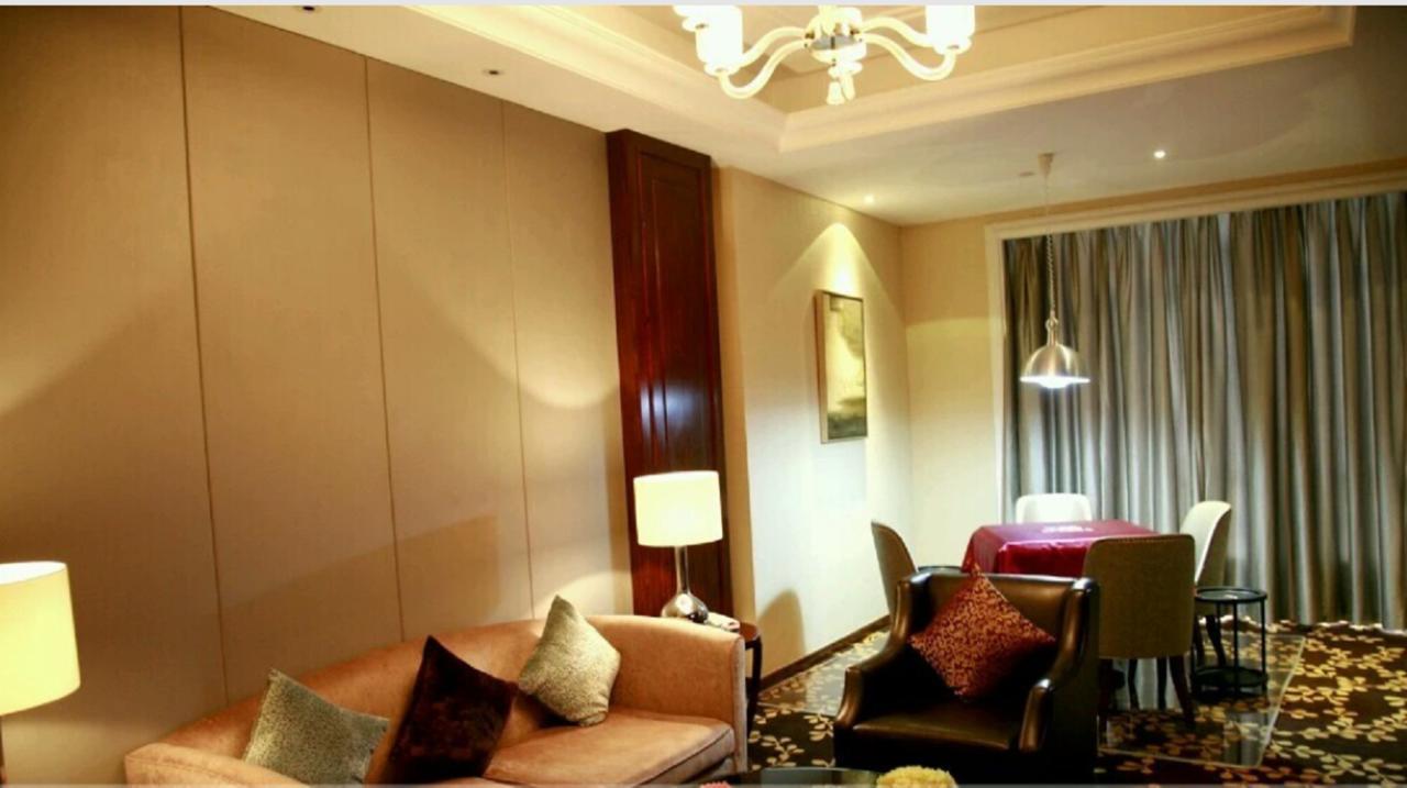 Ondine International Hotel Чженьцзян Екстер'єр фото