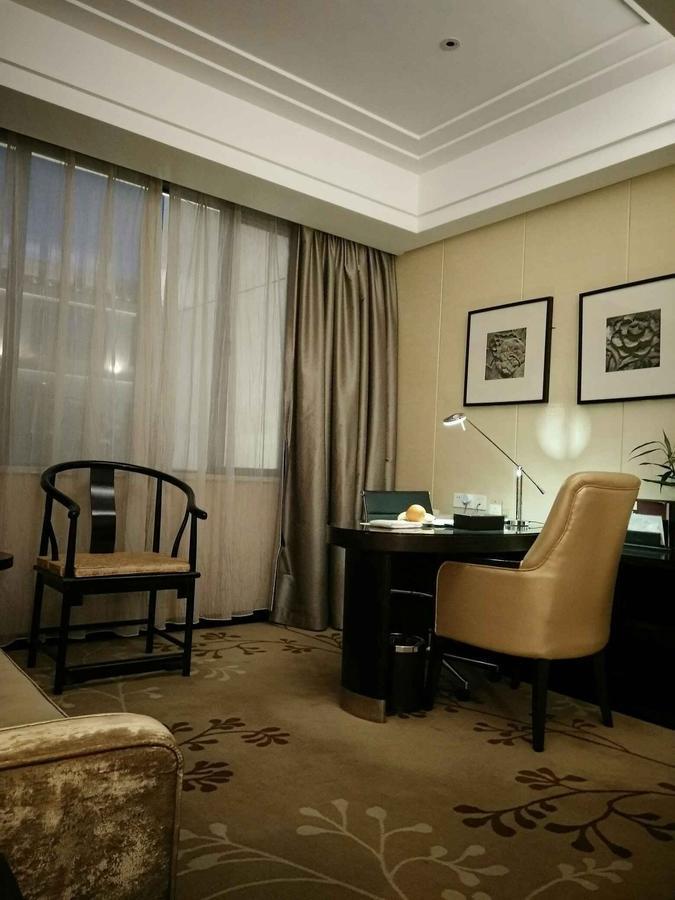 Ondine International Hotel Чженьцзян Екстер'єр фото