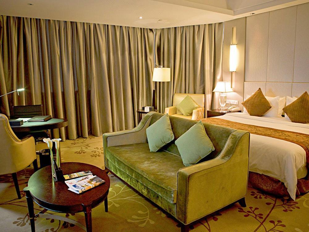 Ondine International Hotel Чженьцзян Екстер'єр фото