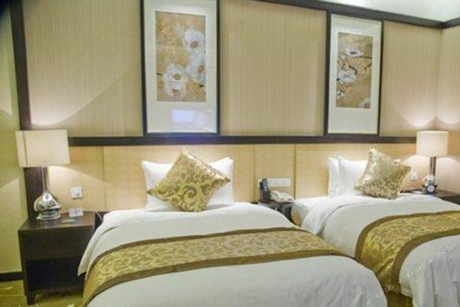 Ondine International Hotel Чженьцзян Екстер'єр фото