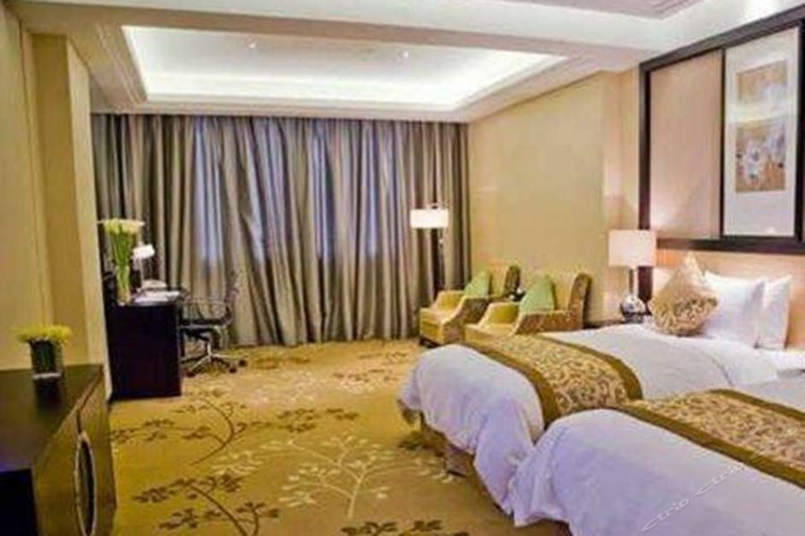 Ondine International Hotel Чженьцзян Екстер'єр фото
