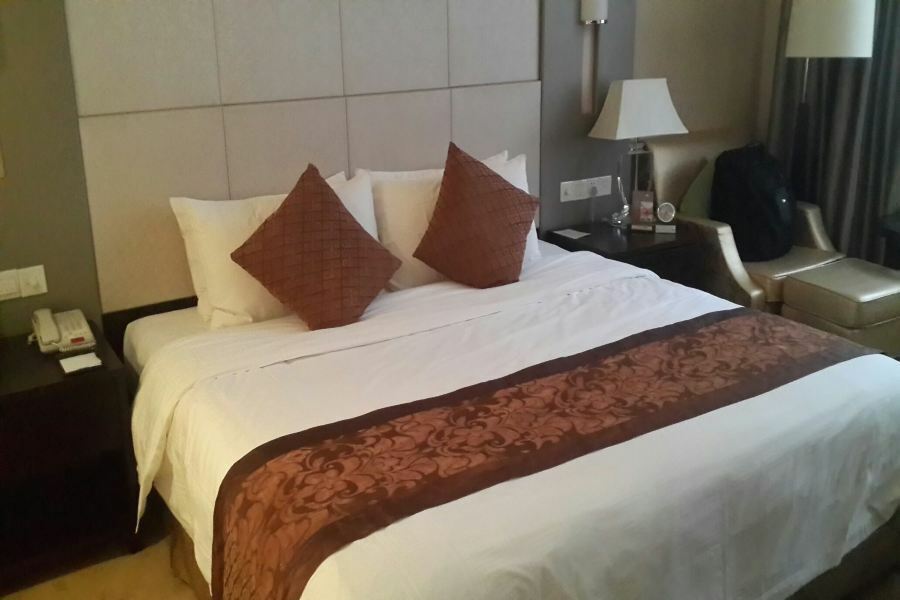Ondine International Hotel Чженьцзян Екстер'єр фото