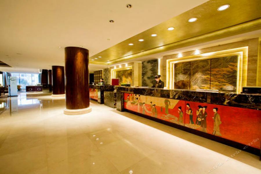 Ondine International Hotel Чженьцзян Екстер'єр фото